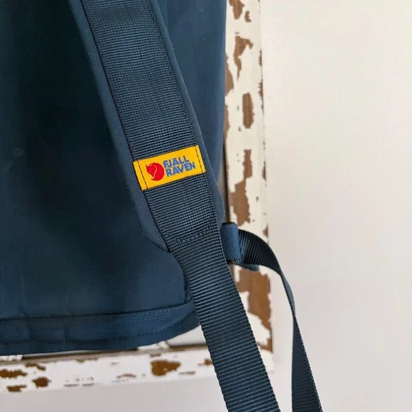 FjallRaven Vardag Totepack Backpack Tote Bag G-1000 Storm Blue - Picture 4 of 9